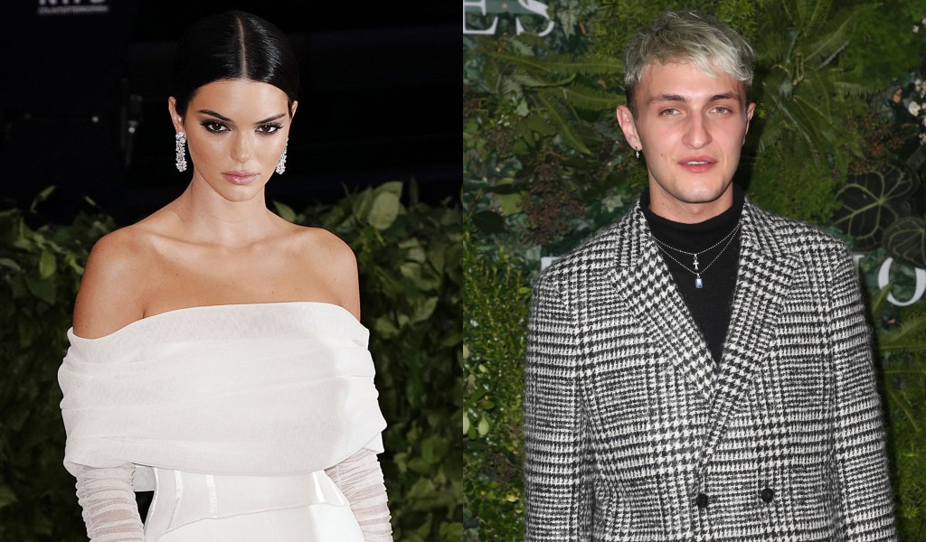 Kendall Jenner saludó con un beso a Anwar Hadid frente a Bella Hadid